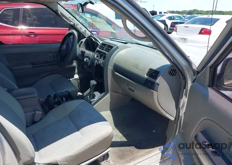 2004 Nissan Xterra Xe z USA, uszkodzony, nr VIN 5N1ED28T84C625363